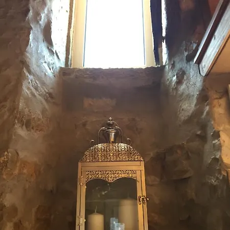 Casa Da Azenha Castellvm Alcabideque